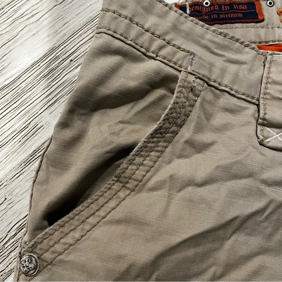 Rock Revival Khaki Cargo Shorts for Men - Picture 4 of 16